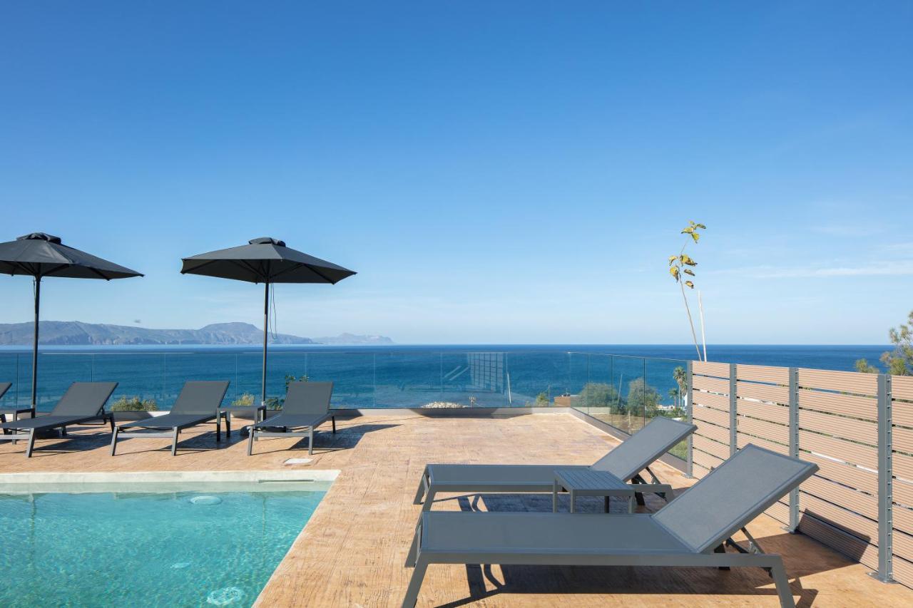 Pietra Di Mare Aparthotel Petres  ภายนอก รูปภาพ